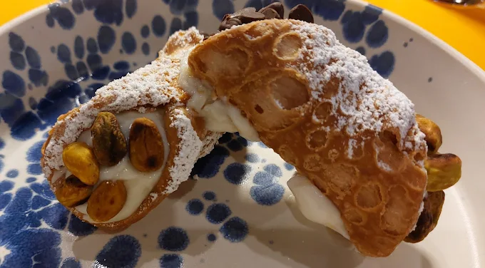 Cannoli Siciliani